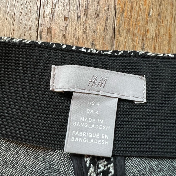 4/$20 - H&M houndstooth legging pant - women’s size US4 - Picture 9 of 12